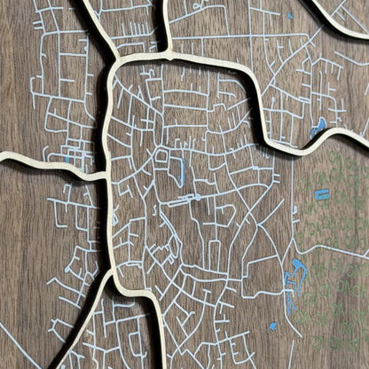 Stadtkarte Dinklage aus Holz – Lasergravur im Rahmen (DIN A3)